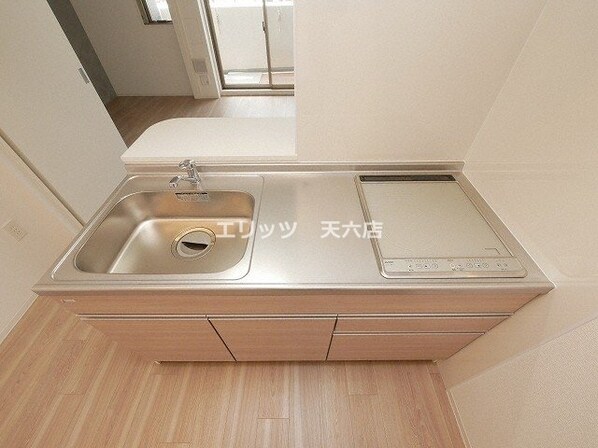 セレニテ中崎町リアンの物件内観写真